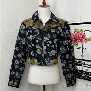 Urban Outfitters Navy Floral cropped Jacket Size M